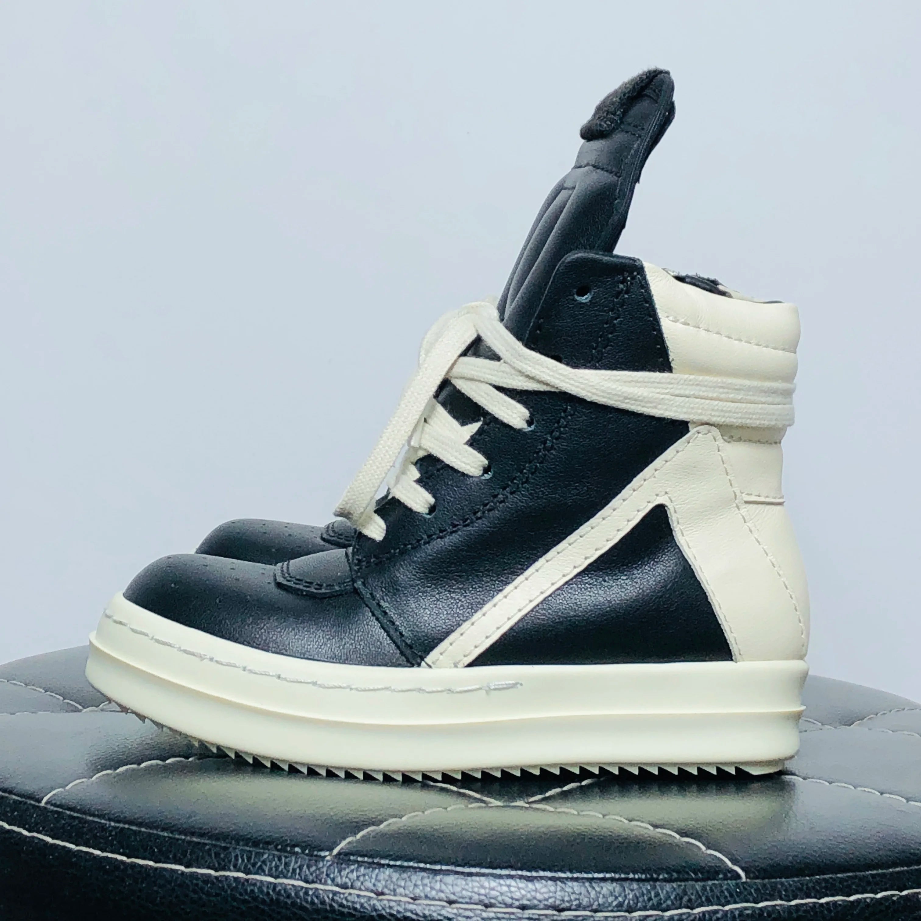 Kids High-Top Leather Sneakers Lace-Up Casual Boots